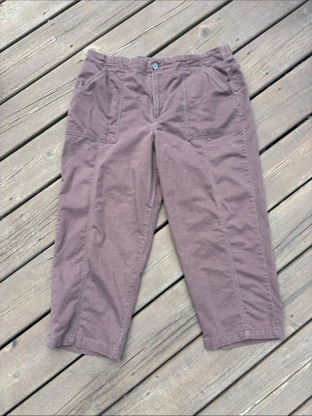 Christopher & Banks Brown women’s capri size 14